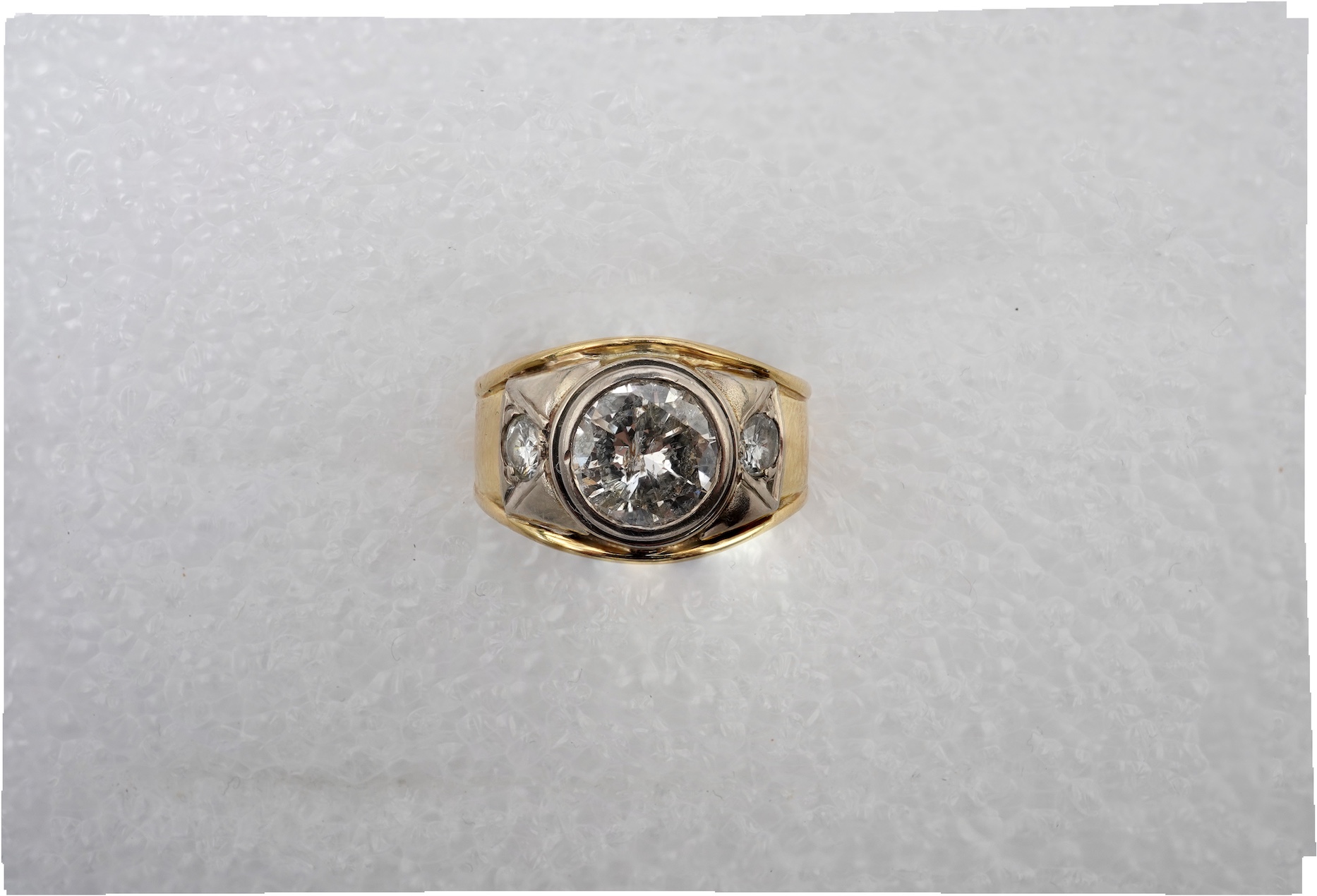 A diamond dress ring